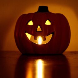 sdny-jurists-get-into-halloween-spirit-by-judging-spooky-courthouse-horror-exhibits