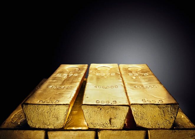 today-in-menendez-follies:-should-you-use-gold-bars-previously-photographed-by-police-to-bribe-a-senator?