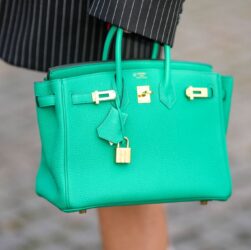 fashion-victims:-dupes-are-a-serious-problem