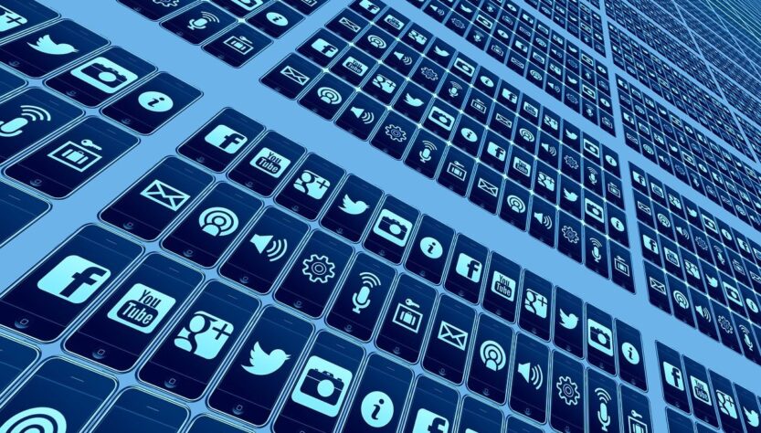 learn-to-earn:-social-media-as-a-business-intelligence-tool