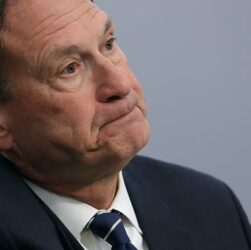 alito-thinks-his-pro-insurrection-house-decoration-doesn’t-make-him-biased-—-see-also