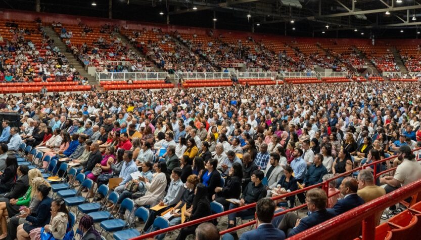 houston-celebrates-over-2,200-new-citizens-in-historic-naturalization-ceremony