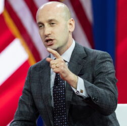 ‘tenfold-increase-in-number-of-deportations’:-trump-hands-stephen-miller-top-policy-post