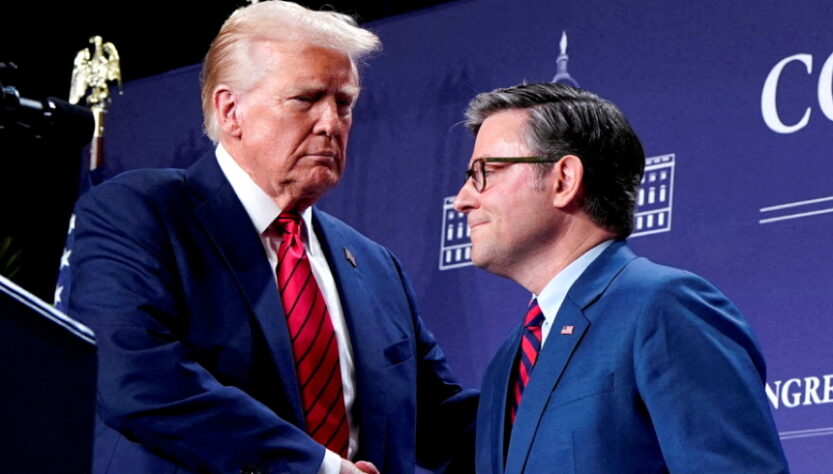 ‘cower-before-a-mad-king’:-gop-moves-to-‘surrender’-congress’-power-over-trump’s-tariffs