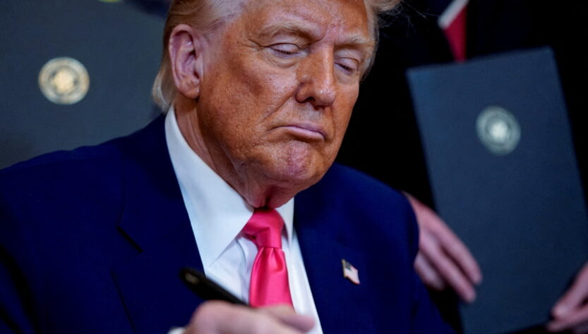 ‘no-plan’:-trump-ripped-for-‘lurching’-strategy-after-surprise-tariff-reversal