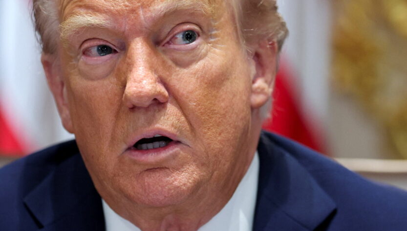 ‘frogs-in-a-boiling-pot’:-trump-blasted-after-again-insisting-‘i’m-not-a-dictator’