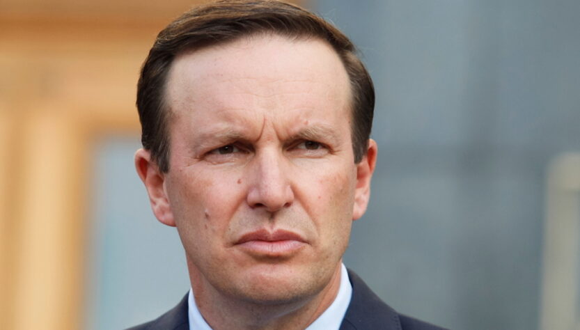 ‘racist-on-its-face’:-top-democrat-blasts-trump’s-‘truly-vile’-new-policy