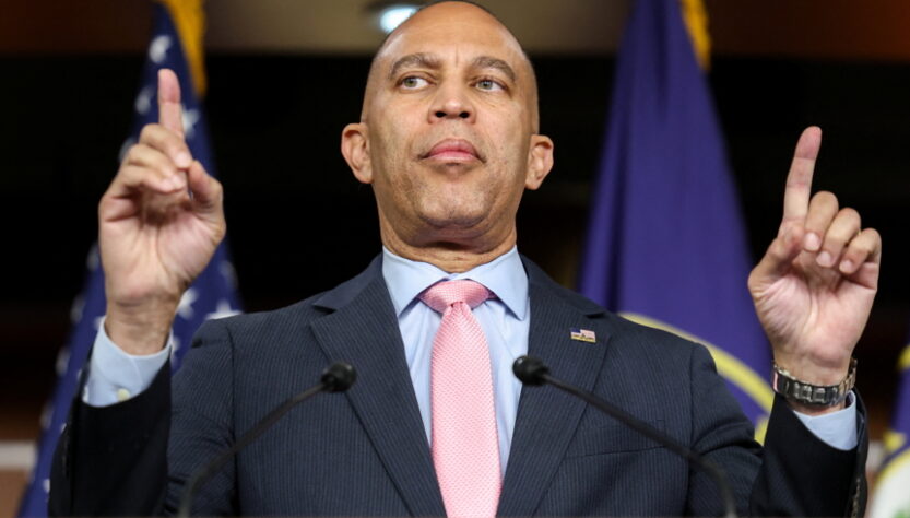 ‘clown-show’:-house-dem-leader-slams-‘divorced-from-reality’-senate-gop-head