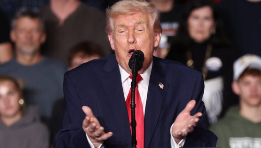 ‘piling-lie-upon-lie’:-cnn-fact-checker-torches-trump’s-iowa-claims