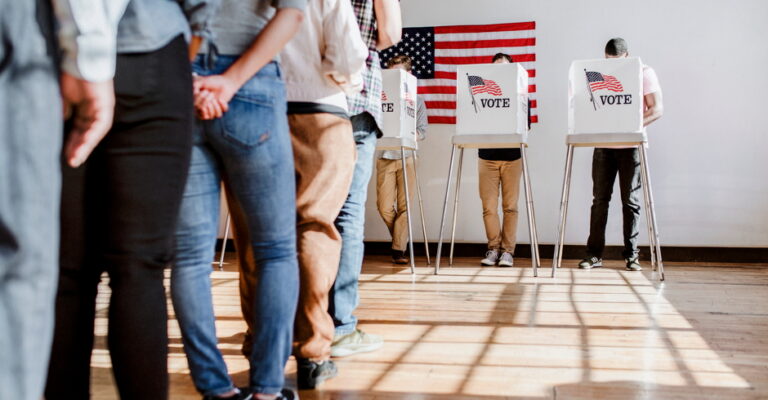 ‘This Is Authoritarianism’: Experts Warn on US Midterm Elections