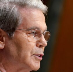 ‘did-not-rule-against-trump’s-tariffs’:-bessent-offers-alternative-interpretation