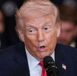 ‘pure-amateur-hour’:-trump-slammed-for-‘absolutely-racing-to-betray-his-voters’