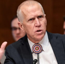 ‘lazy-and-unstrategic’:-gop-senator-slams-‘republican-on-republican-violence’