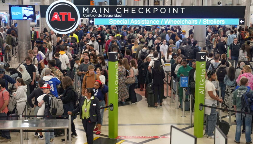 ‘near-collapse’:-us-aviation-‘teetering-on-the-brink-of-failure’-report-says